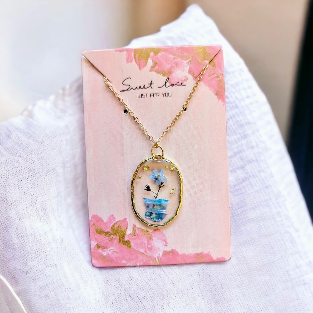 Forget me not tulip in a vase necklace